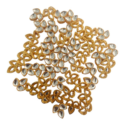 Indian Petals 50-pcs-pan-stone-collet-pendant-metal-motif-12525bp